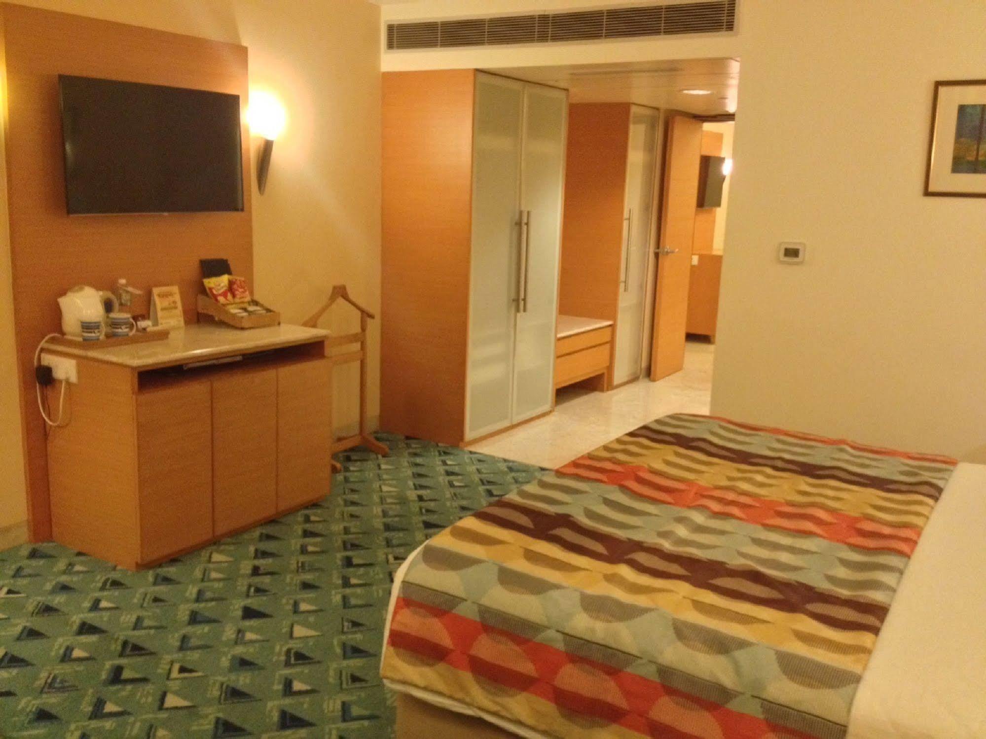Fortune Park Lake City, Thane - Member Itc Hotels' Group Exteriör bild