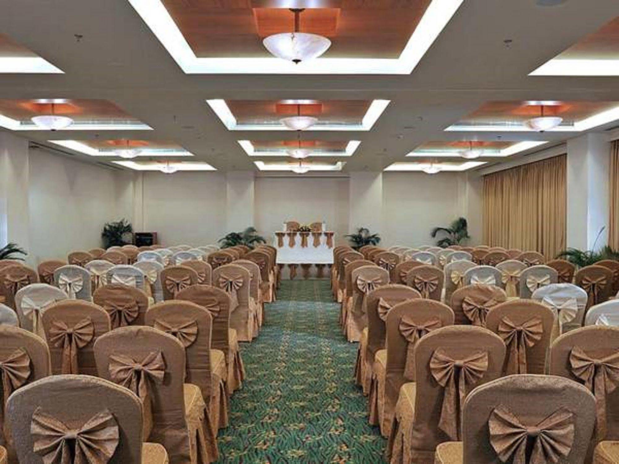 Fortune Park Lake City, Thane - Member Itc Hotels' Group Exteriör bild