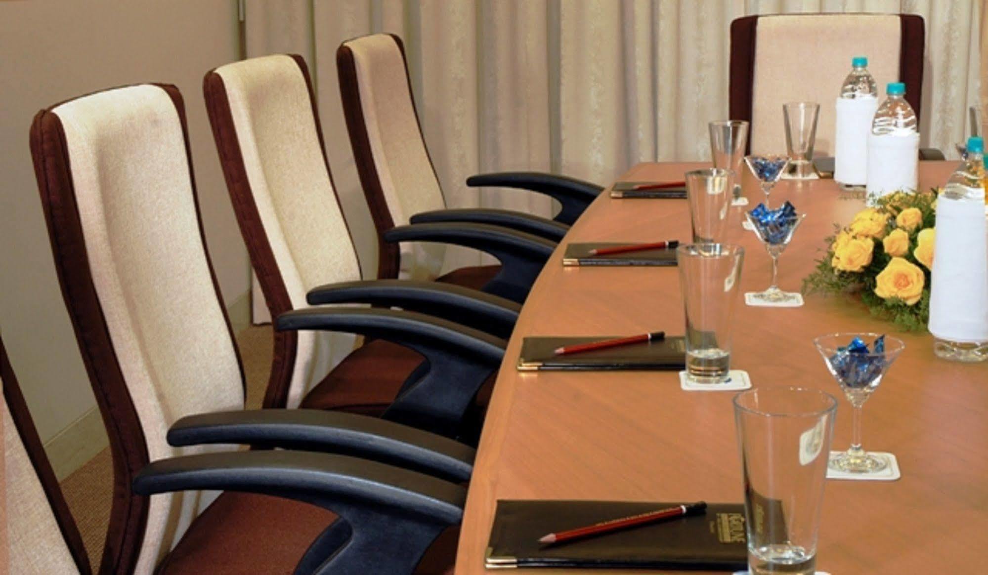 Fortune Park Lake City, Thane - Member Itc Hotels' Group Exteriör bild