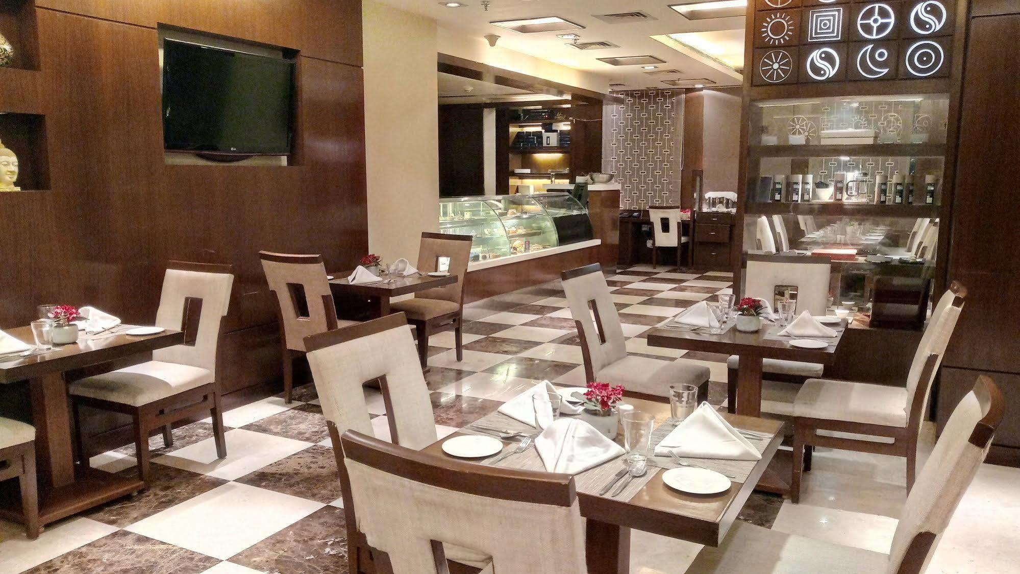 Fortune Park Lake City, Thane - Member Itc Hotels' Group Exteriör bild